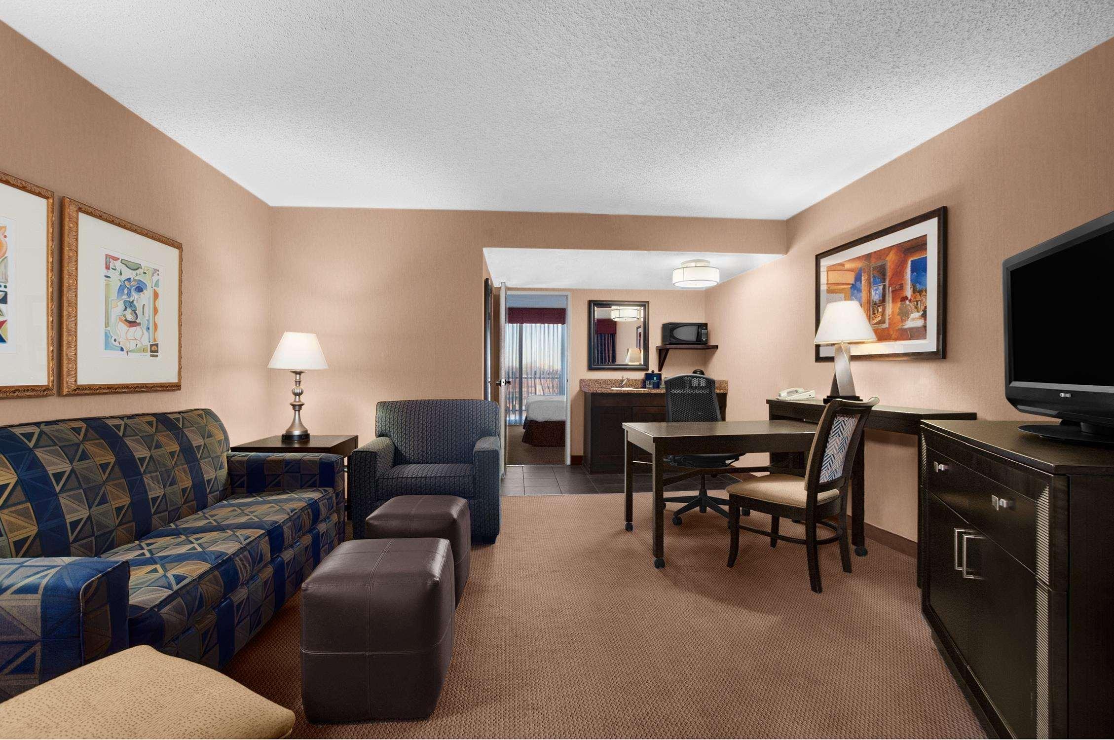 Embassy Suites By Hilton Kansas City Plaza Kültér fotó