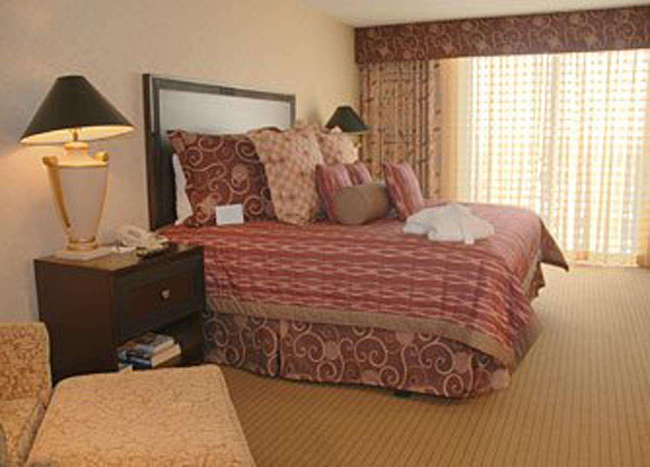 Embassy Suites By Hilton Kansas City Plaza Szoba fotó