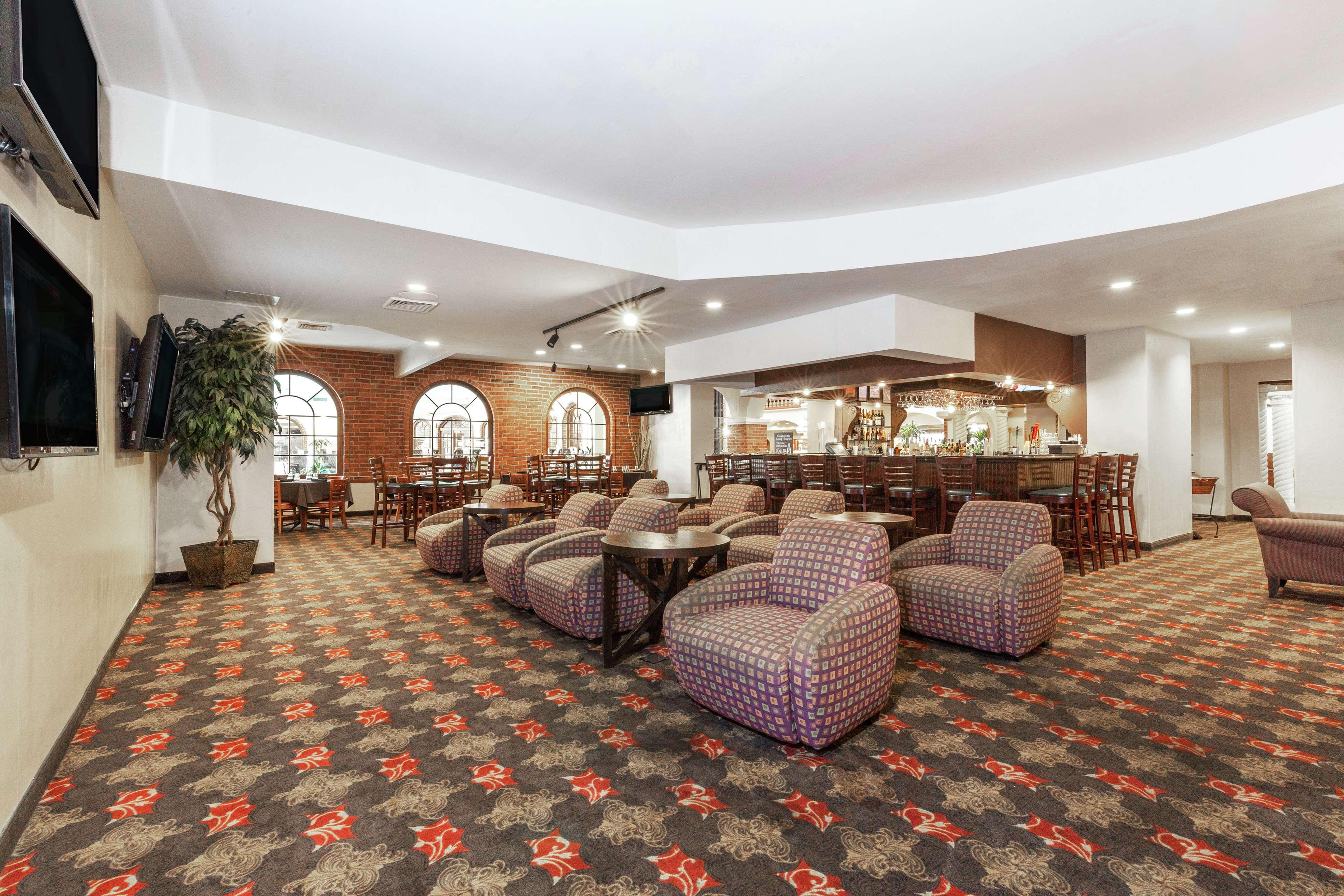 Embassy Suites By Hilton Kansas City Plaza Kültér fotó