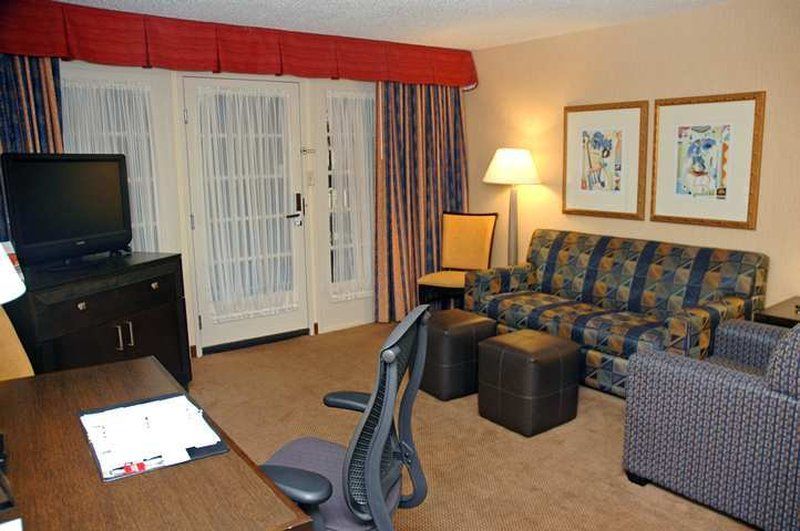 Embassy Suites By Hilton Kansas City Plaza Kültér fotó