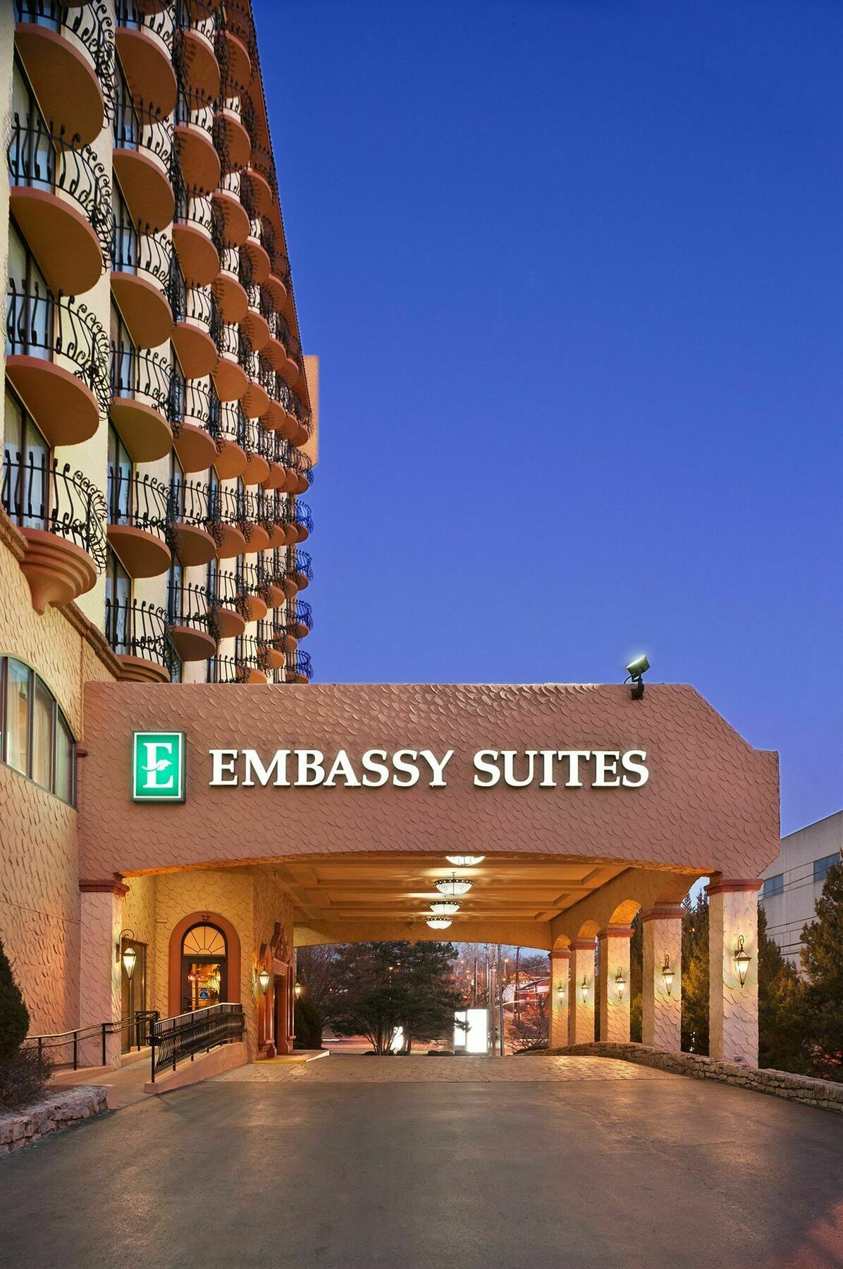 Embassy Suites By Hilton Kansas City Plaza Kültér fotó